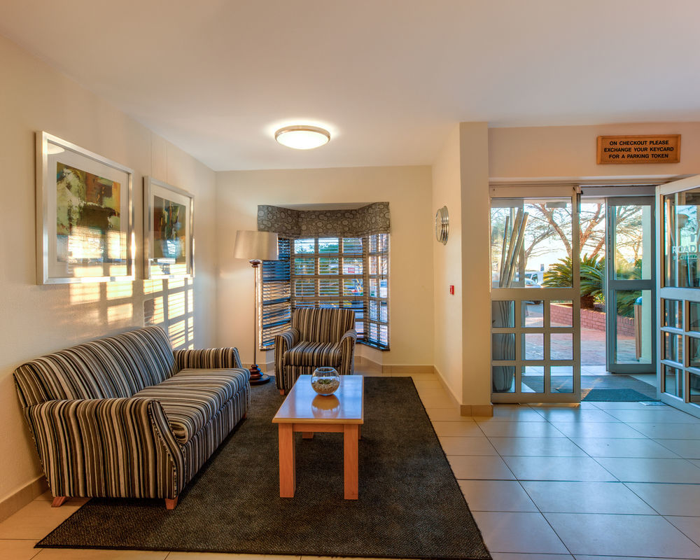 Road Lodge 勒斯滕堡 外观 照片
