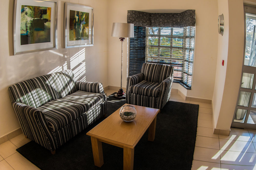 Road Lodge 勒斯滕堡 外观 照片